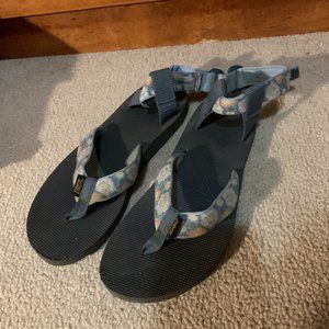 Teva Ankle Flip Flops in floral blue